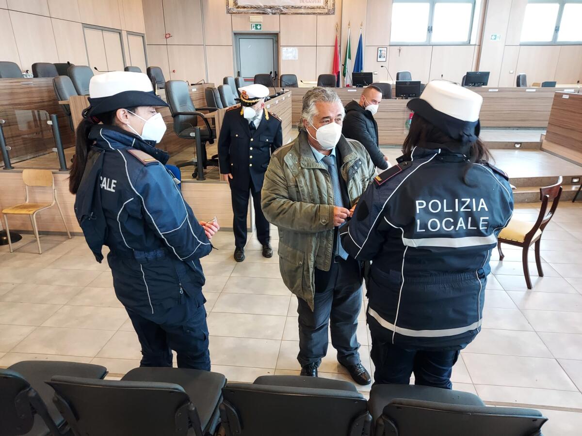 Emergenza Covid: il Sindaco di Ardea conferisce l’Encomio Solenne alla Polizia Locale. - 