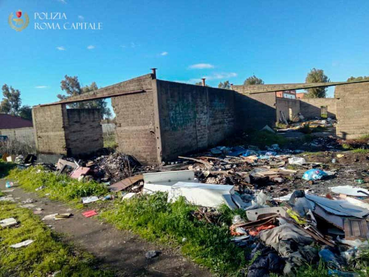 Sequestrata a Santa Palomba, tra Roma e Pomezia, un’area di ben 12mila metri quadri adibita a discarica abusiva. - 