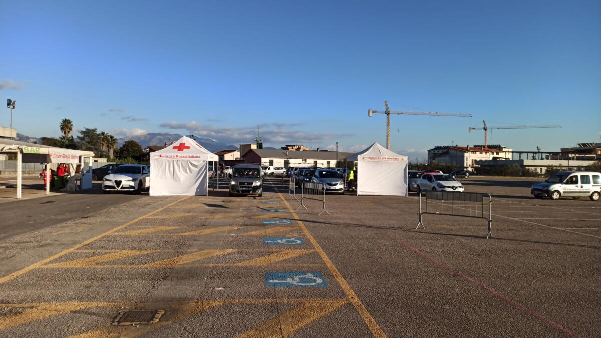 Screening gratuito anticovid per gli studenti di Cisterna: fatti 1.576 tamponi, 27 i casi positivi emersi - 