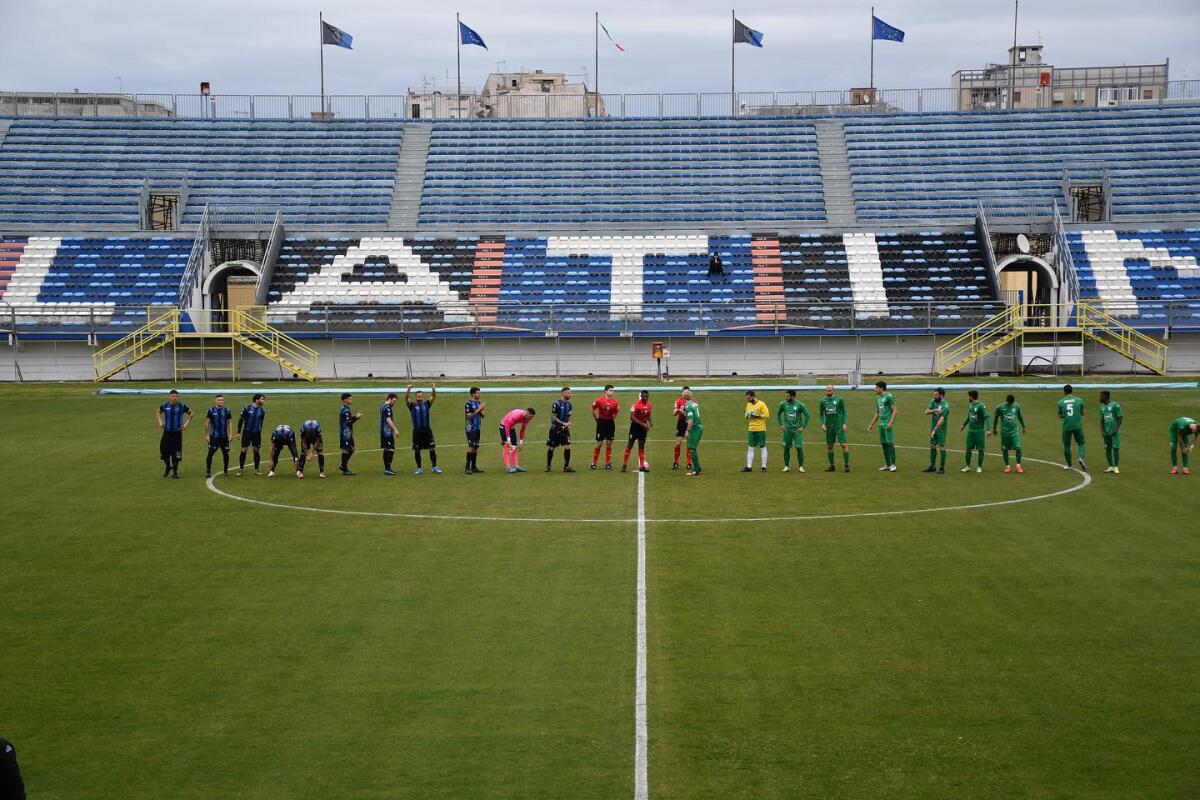 Calcio - Serie C - Il Latina torna ad allenarsi per la sfida con l'Avellino - 