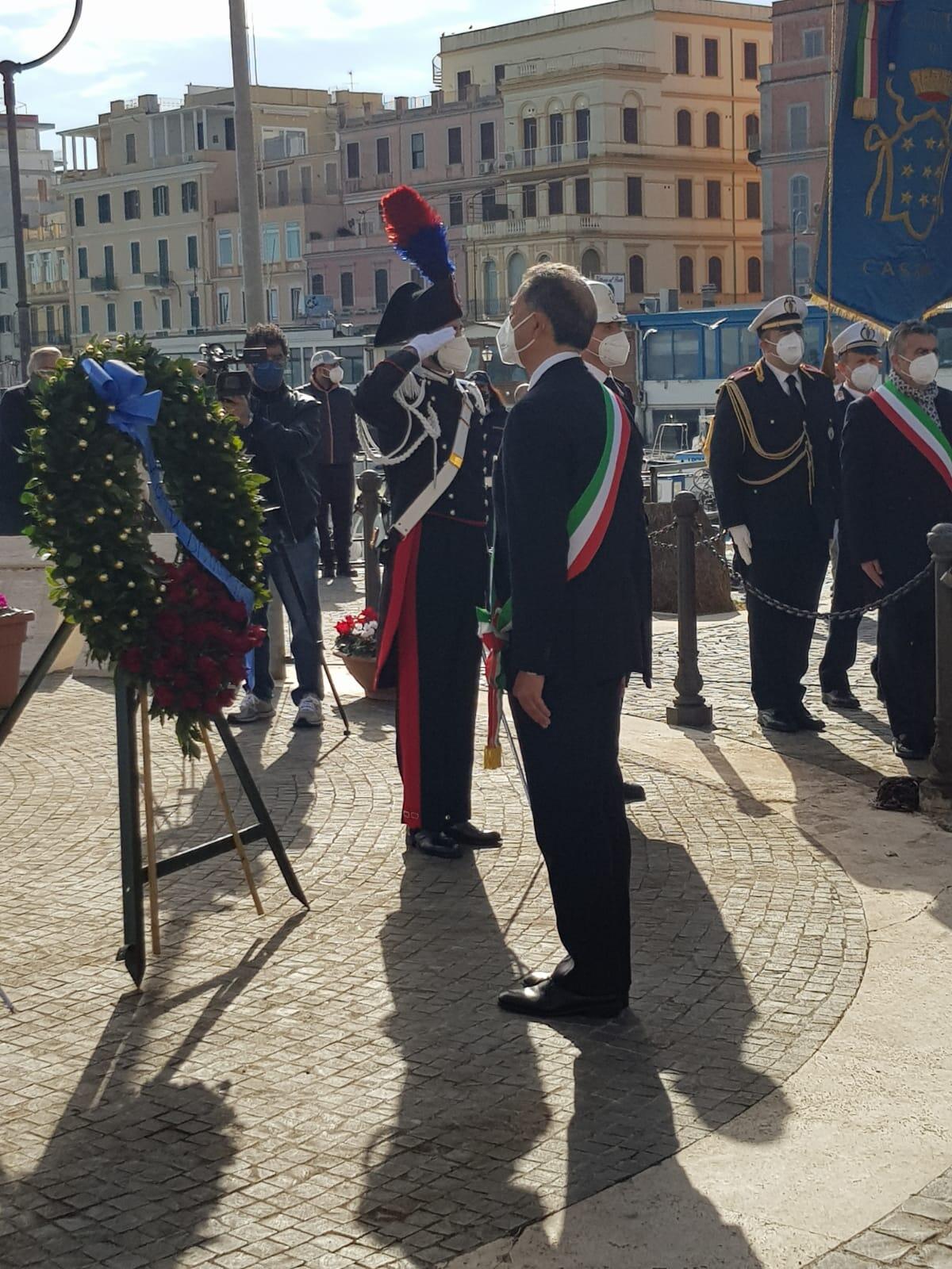 78° dello Sbarco alleato. De Angelis: "In giornate così emozionanti avverto tutto l'orgoglio di essere il sindaco della Città di Anzio" - 