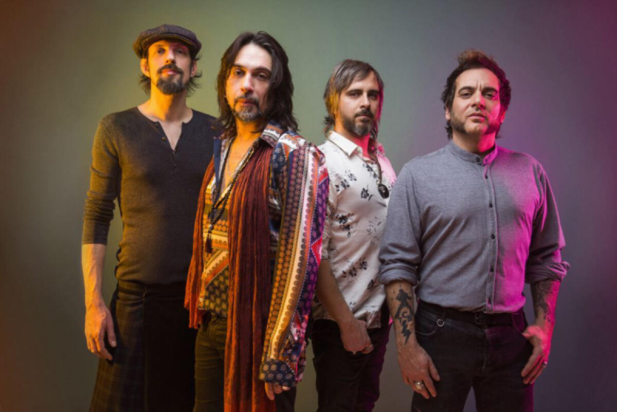 Roberto Casalino a Sanremo per la nona volta, è suo il brano delle Vibrazioni - 