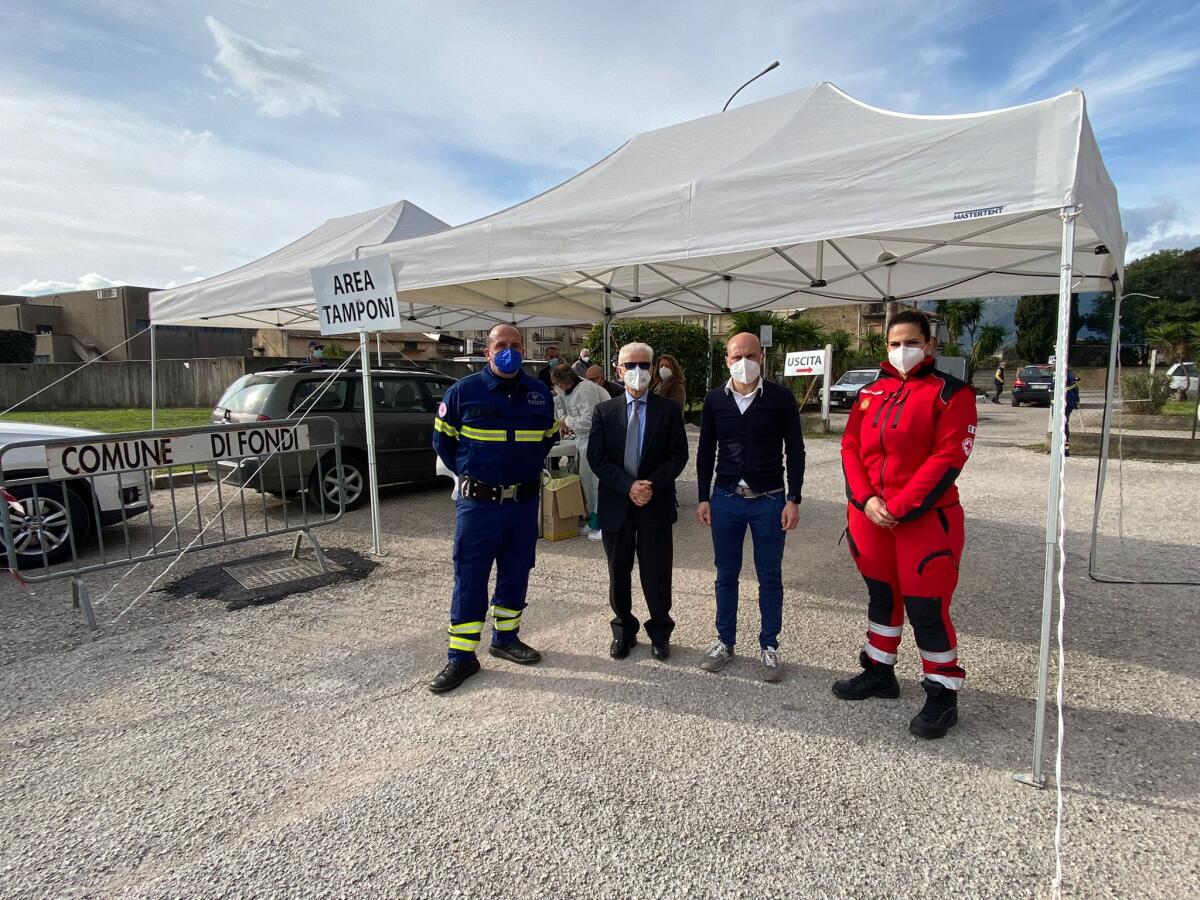 Potenziato il drive-in dell’ospedale "San Giovanni di Dio" di Fondi. Prenotazioni raddoppiate. - 