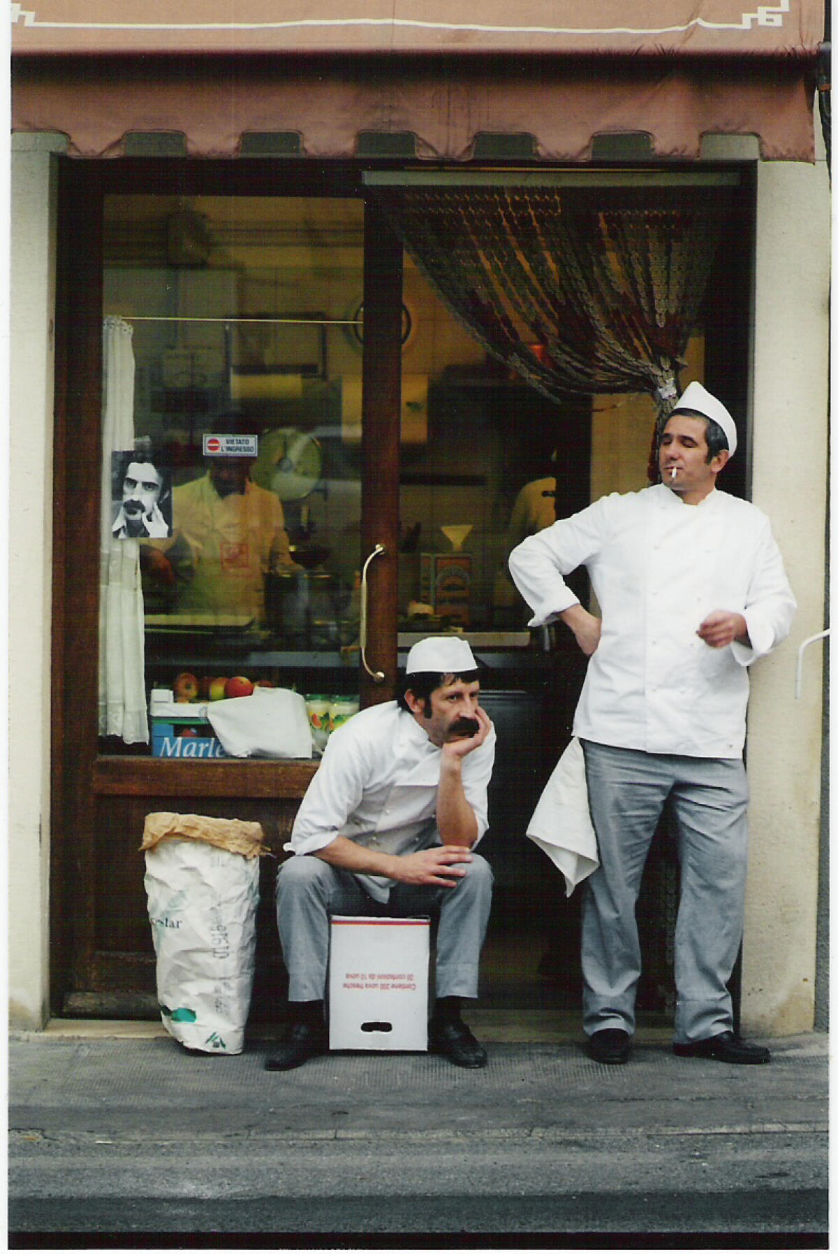 Rinviato al 29 Aprile prossimo lo spettacolo “Pasticceri” al teatro “Proietti” di Priverno. - 