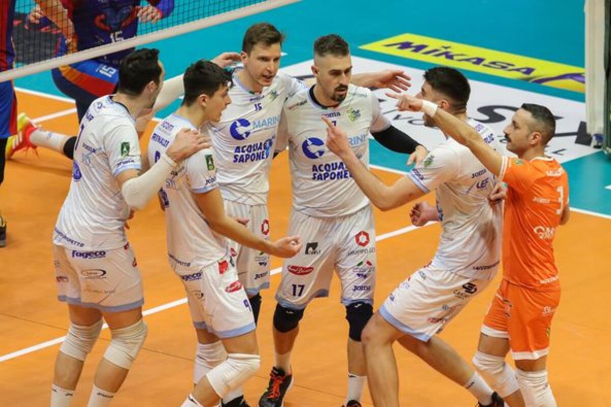 Superlega, Cisterna parte bene ma spreca: Monza porta a casa i tre punti - 