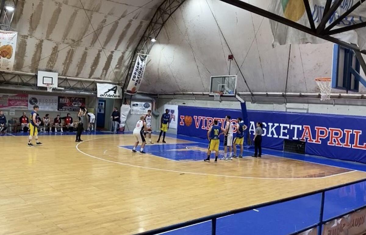 Basket maschile serie C Silver: la Virtus Basket Aprilia si impone in casa contro la Scuola Basket Frosinone. - 