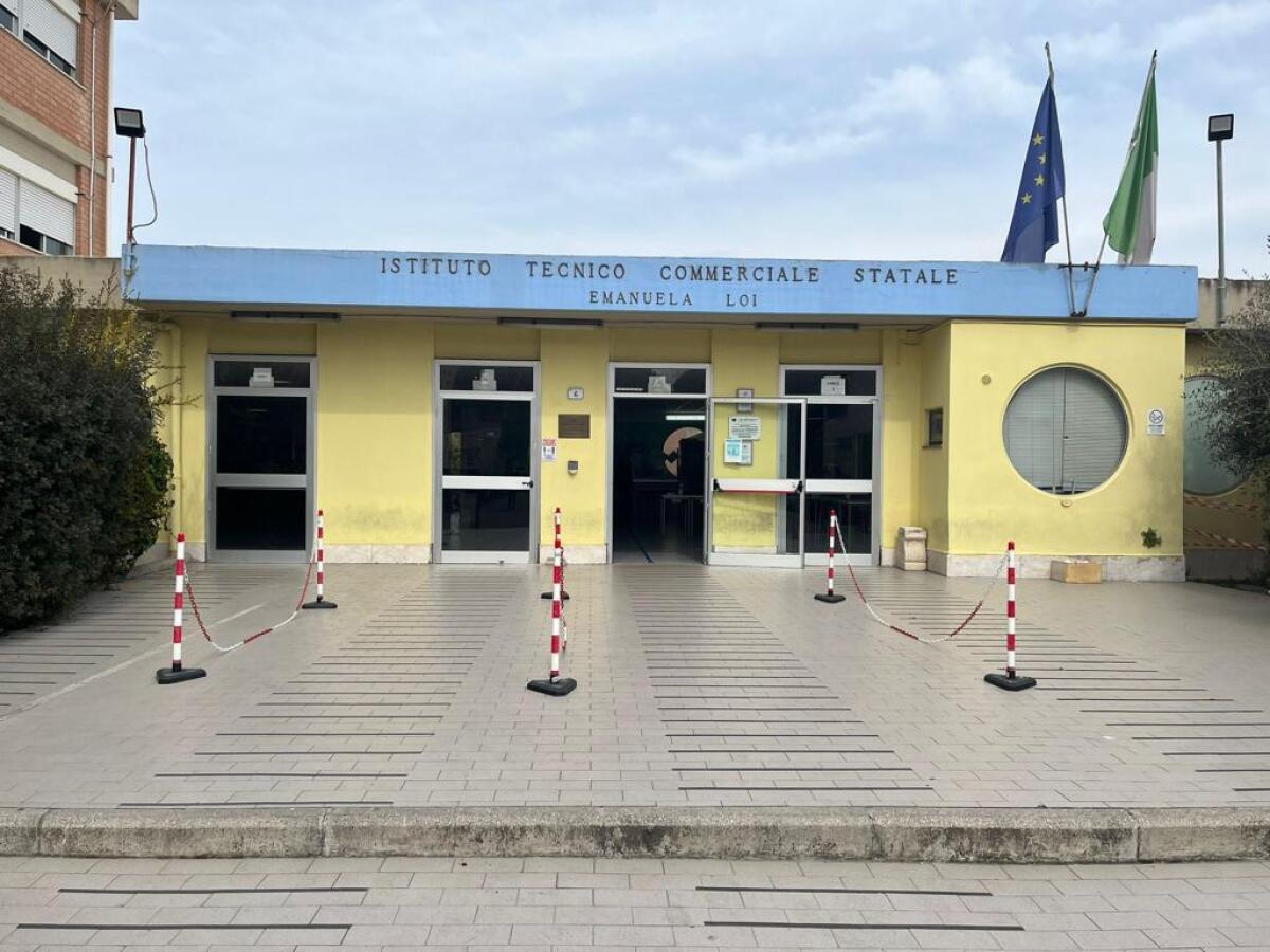 Legalità, gli studenti dell’Ite “Emanuela Loi” di Nettuno il 21 marzo incontrano il giornalista Fabio Postiglione. - 