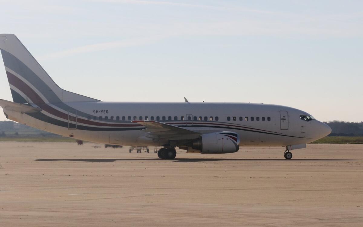 Pratica di Mare -  68° anniversario del servizio aereo della Guardia di Finanza e cerimonia commemorativa per la radiazione dal servizio della linea Piaggio P166 - 