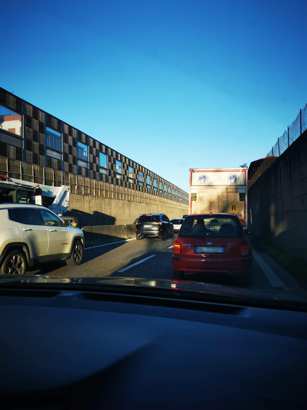 Pontina, incidente verso Roma: lunghe code - 