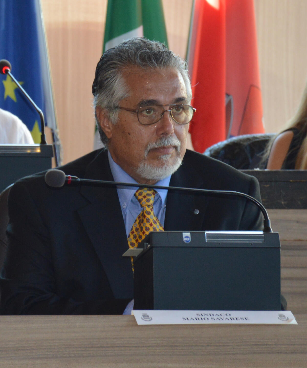 Sgombero a Le Salzare, cittadini in protesta. Il sindaco: "Comune ha obbligo di chiedere indennità di occupazione" - 