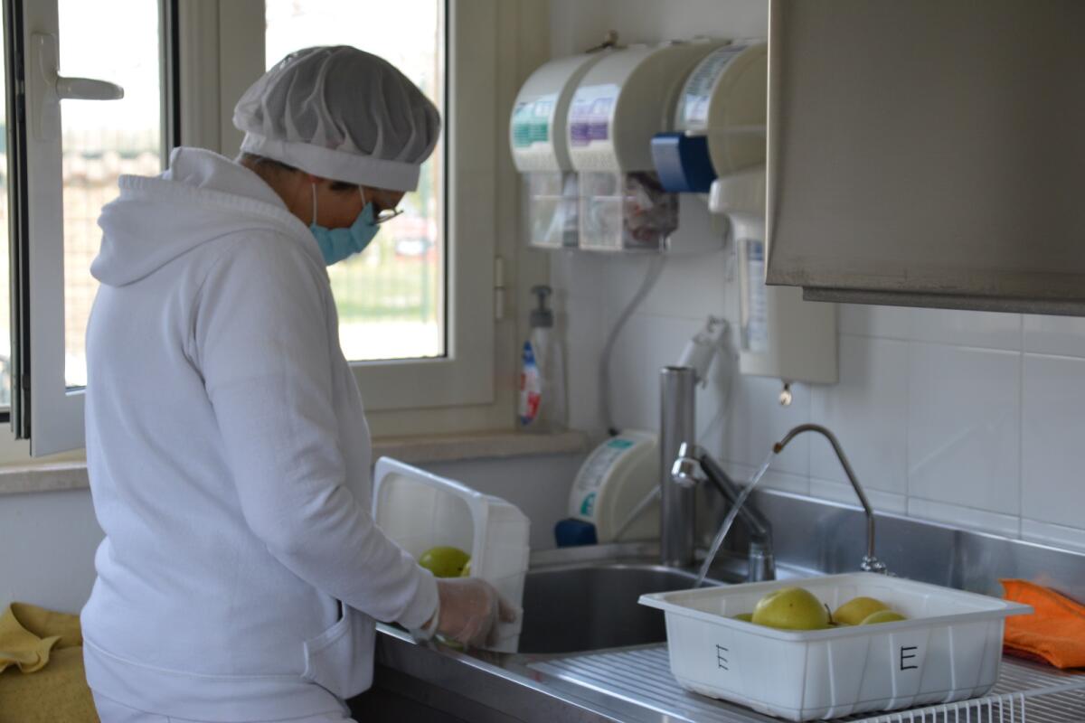 Inaugurato il nuovo centro cottura alla scuola dell'infanzia di Santa Procula, a Pomezia. - 