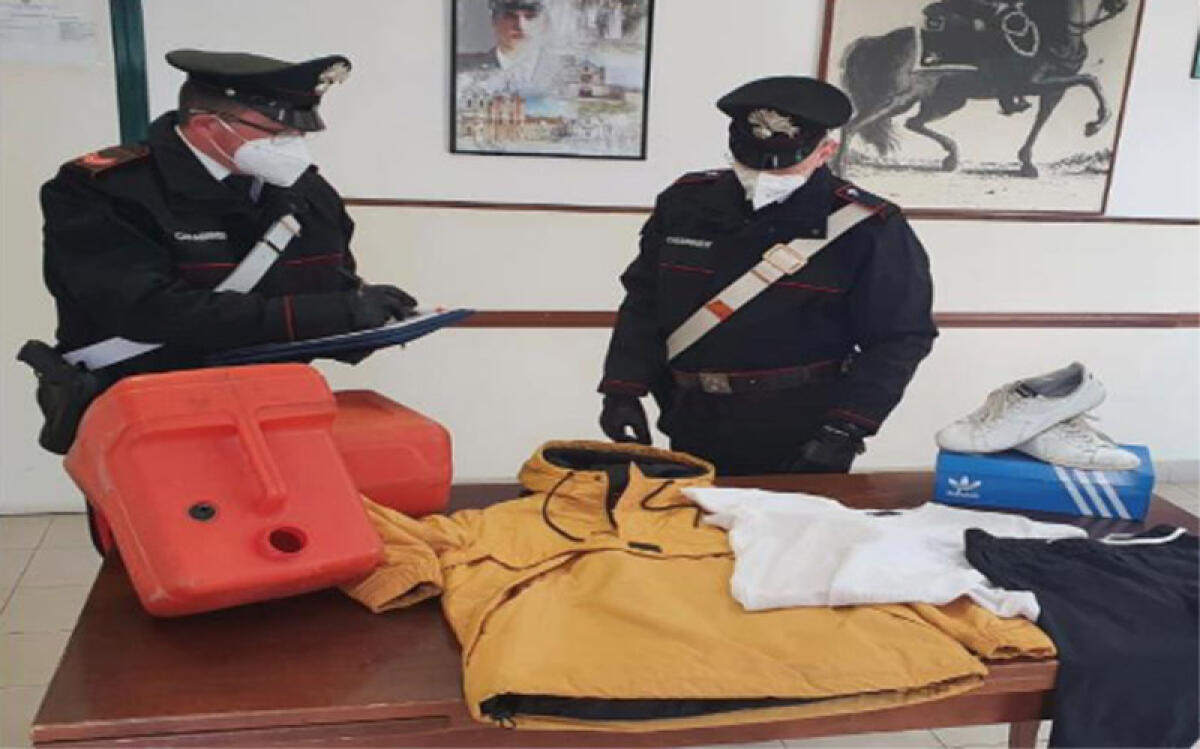 Rubava carburante dalle barche ormeggiate, a Terracina, 27enne denunciato dai Carabinieri. - 