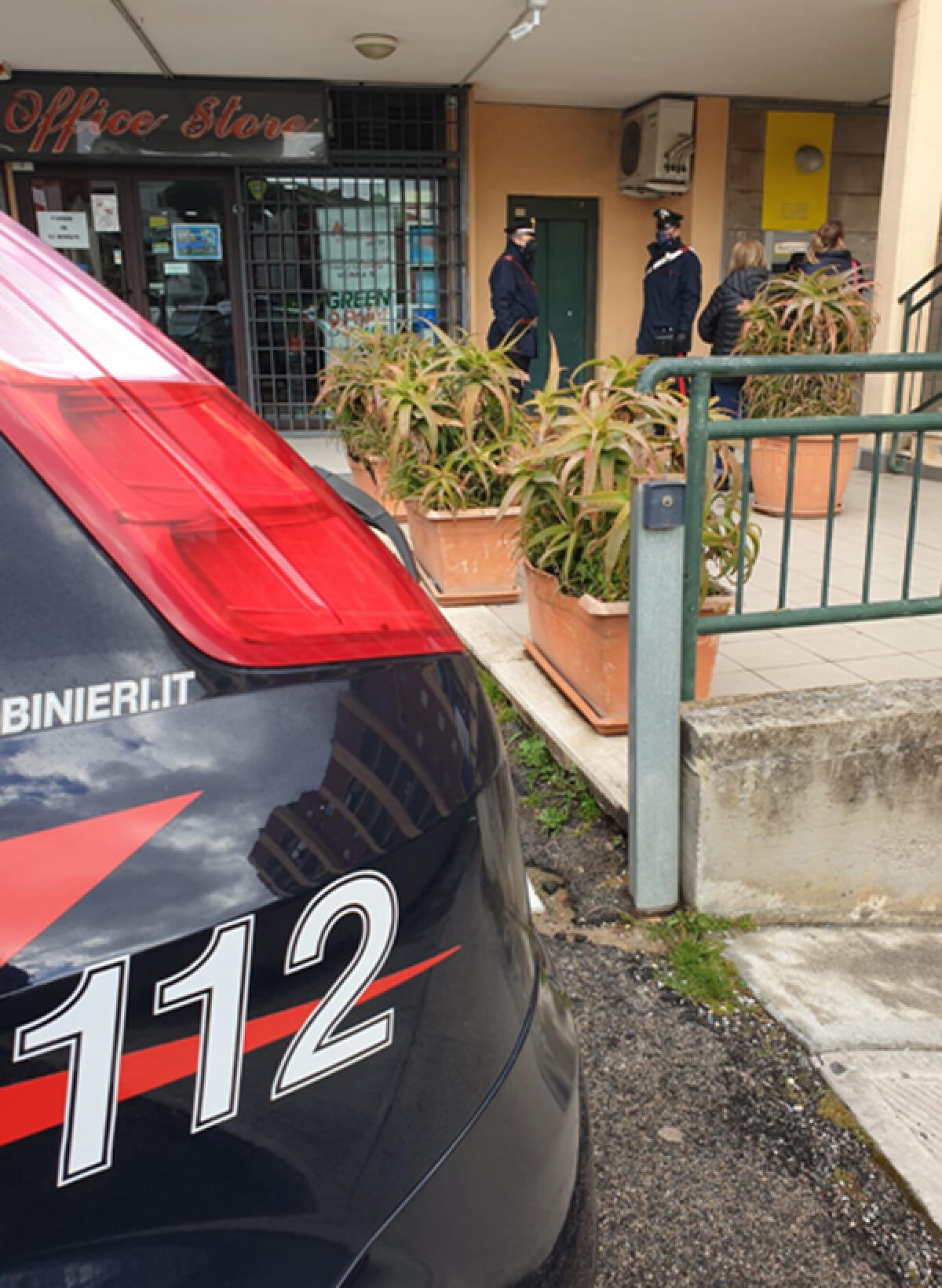 Allacci abusivi alla rete elettrica e all’acqua: 6 persone denunciate alla Procura di Velletri. - 