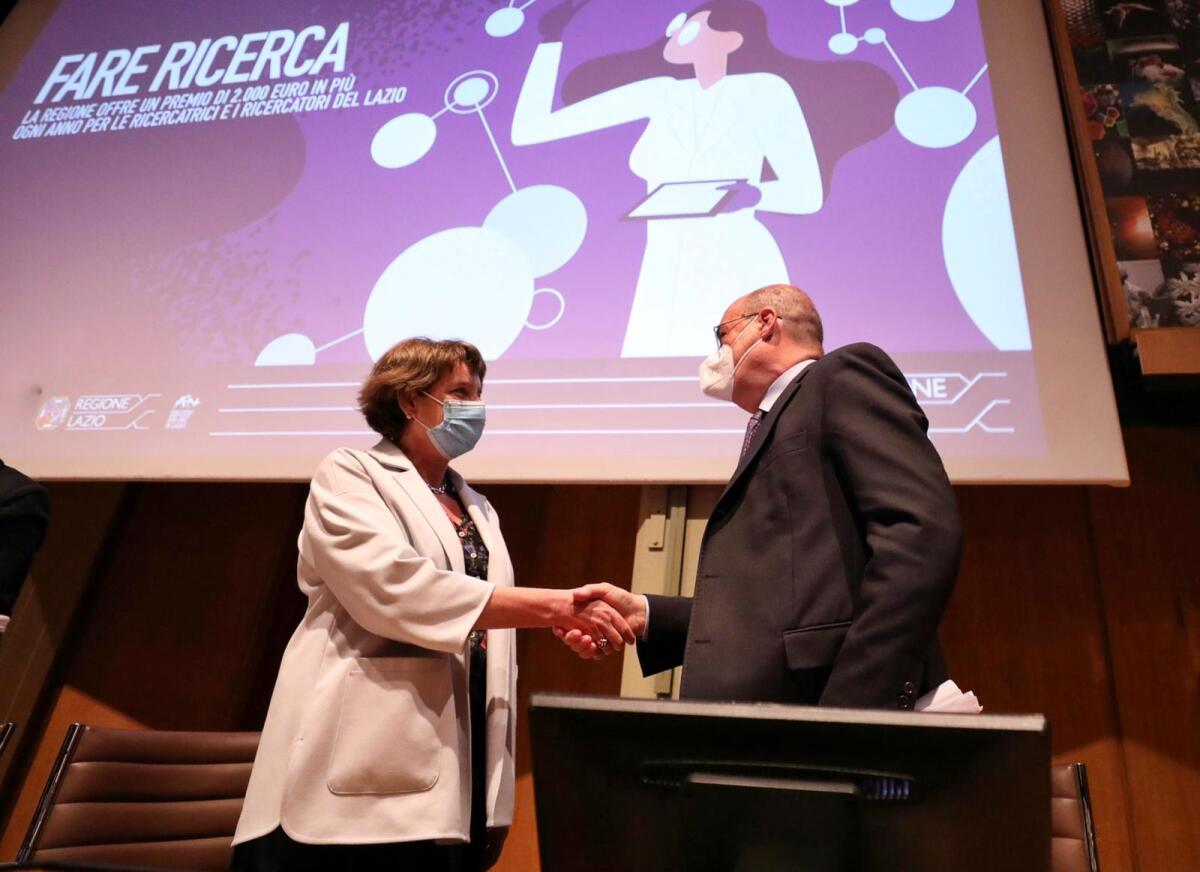 Contrastare la “fuga dei cervelli”: dalla Regione 70 milioni di euro alle ricercatrici e ai ricercatori del Lazio. - 