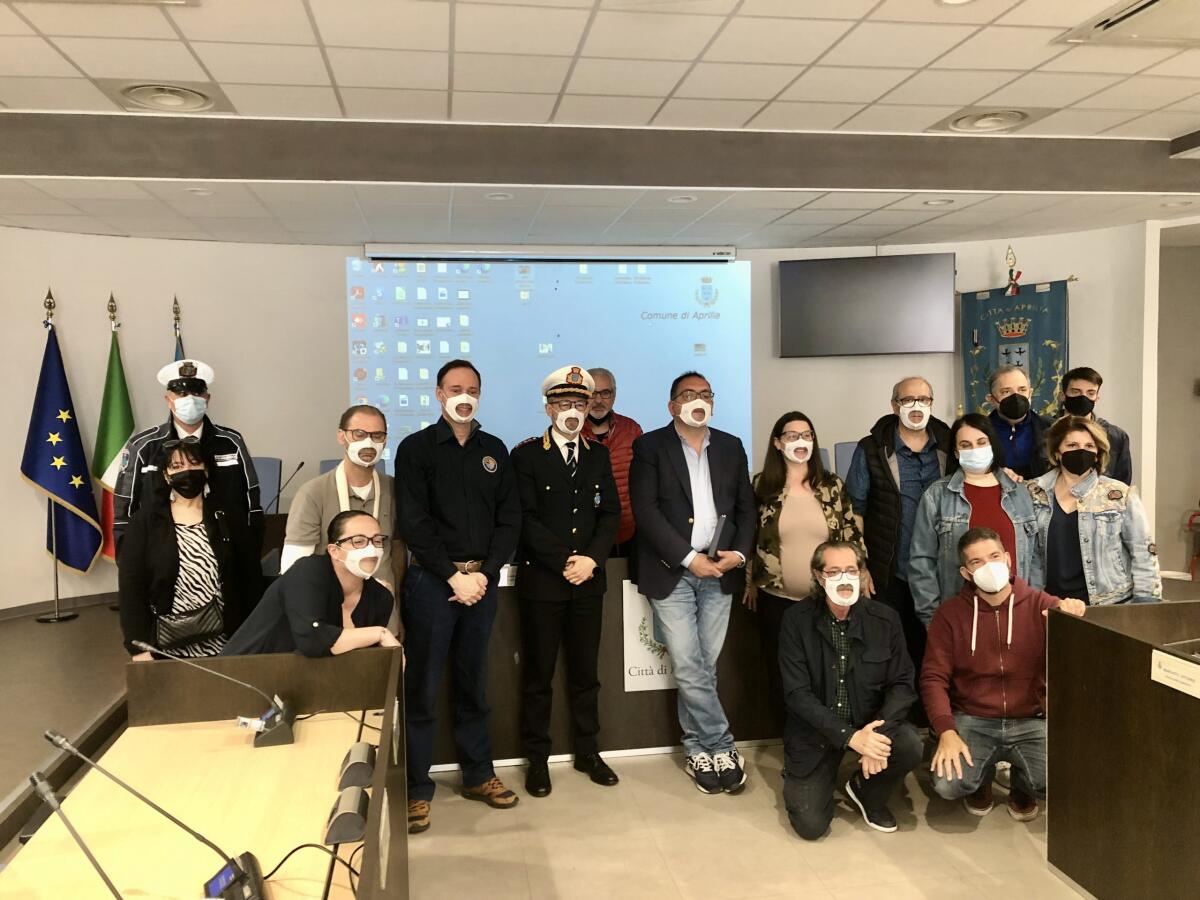 Presentata in Comune ad Aprilia l’App Municipium per i non udenti. Firmato il protocollo con l’Associazione "Emergenza Sordi APS”. - 