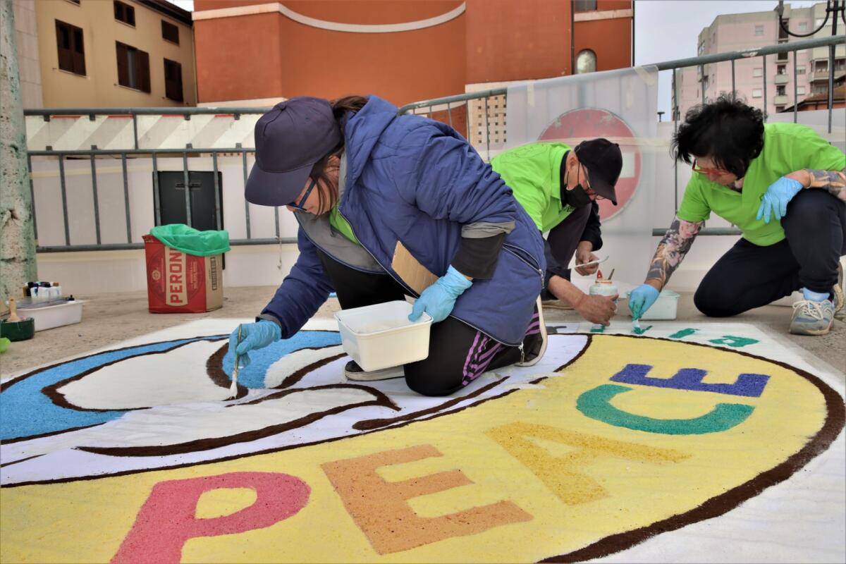 “Flowers Of Peace”: la città di Aprilia aderisce all’iniziativa globale di Infioritalia, per promuovere un messaggio di pace. - 