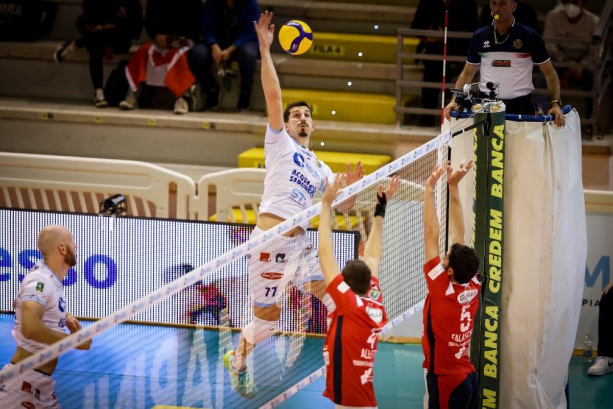 Volley di Superlega, playoff quinto posto: trasferta in Brianza per la Top Volley: stasera si gioca contro la Vero Volley Monza. - 
