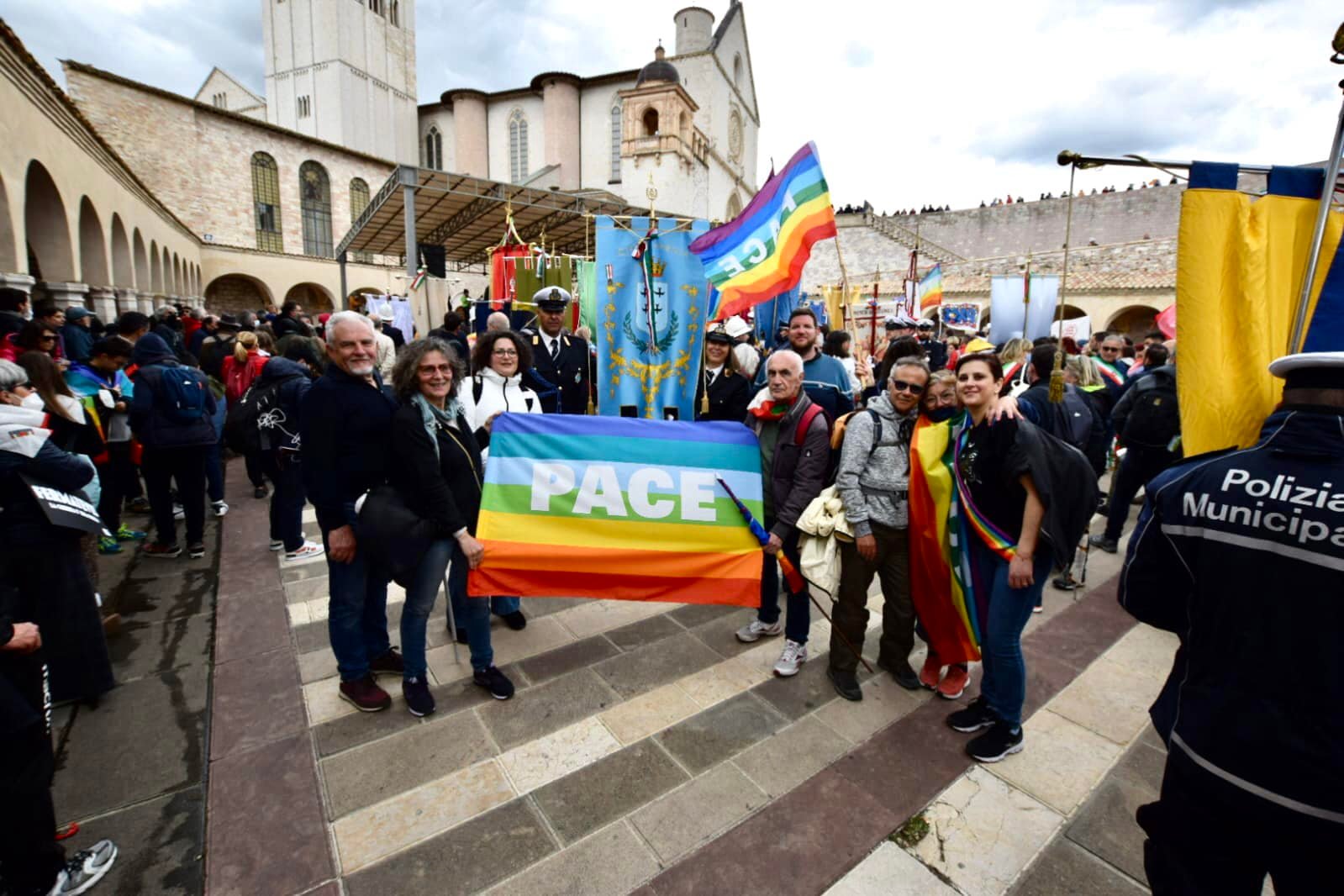 Galleria 1 del post: Anche l’amministrazione comunale di Aprilia alla marcia della Pace e Fraternità Perugia-Assisi.  