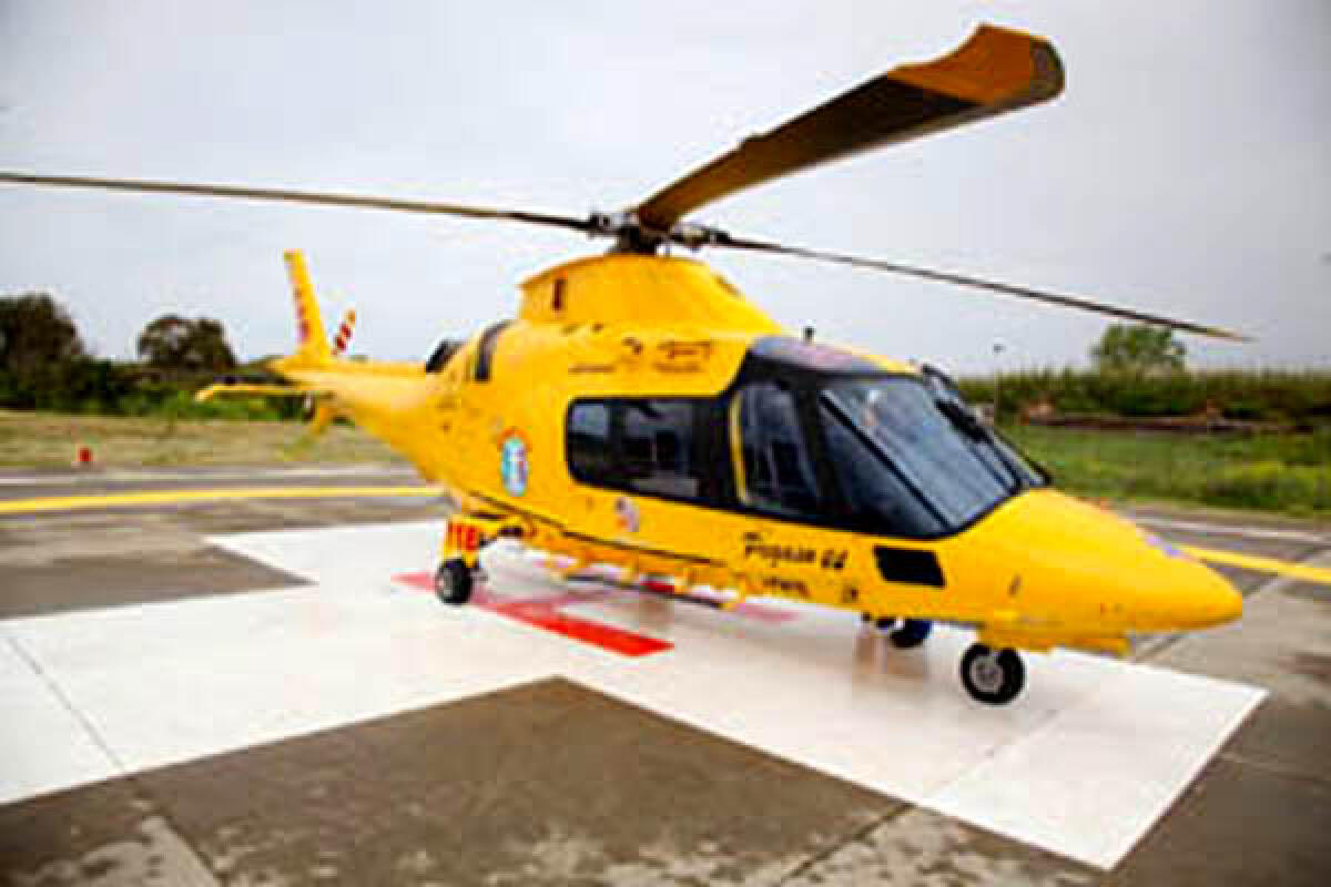 Incidente sull'Appia, ferito un centauro, interviene l'elisoccorso - 