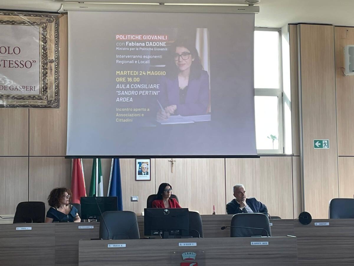 Incontro pubblico in Comune ad Ardea con la Ministra per le Politiche Giovanili Fabiana Dadone. - 