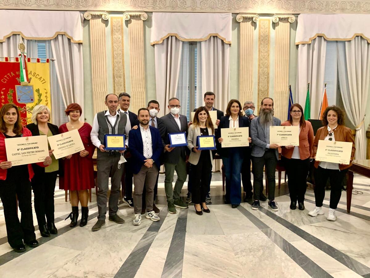 Luminarie e addobbi natalizi: il Comune di Aprilia premiato dall’Anci Lazio al concorso “Accendi il tuo Comune”. - 