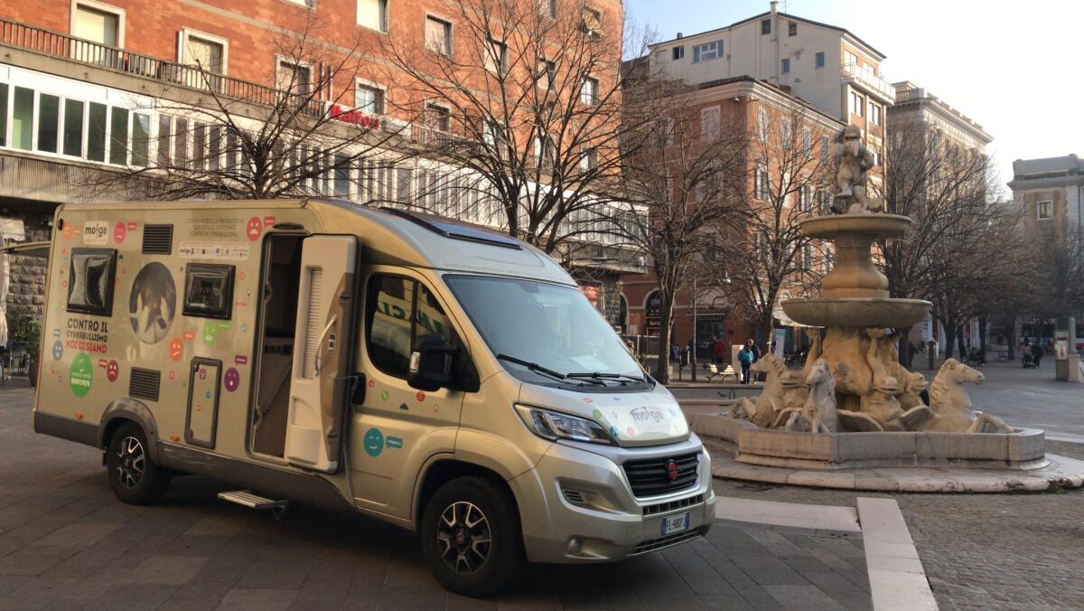 Rubato in piena notte il motorhome del Moige di Latina, il Movimento Italiano Genitori. - 