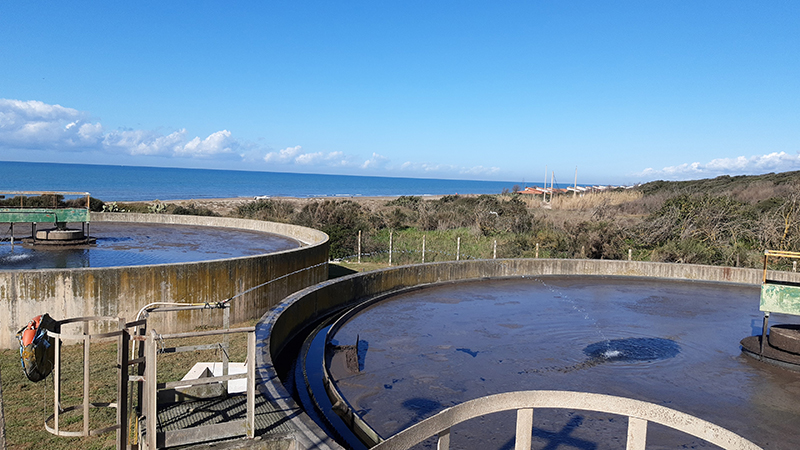 Galleria 1 del post: 9 Bandiere Blu nel territorio dell’Ato4. Il Presidente Acqualatina: “premiato l’impegno nella depurazione delle acque reflue”.