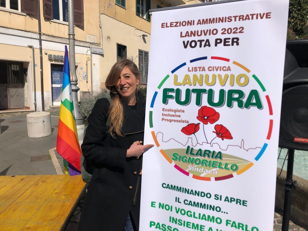 la candidata sindaco di Lanuvio, Ilaria Signoriello