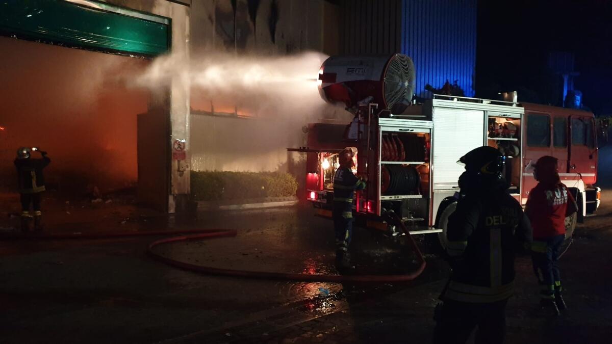 Incendio alla discarica di Malagrotta a Roma. Rischio diossina e rifiuti da ricollocare altrove. Scatta l’ordinanza del Sindaco Gualtieri. - 