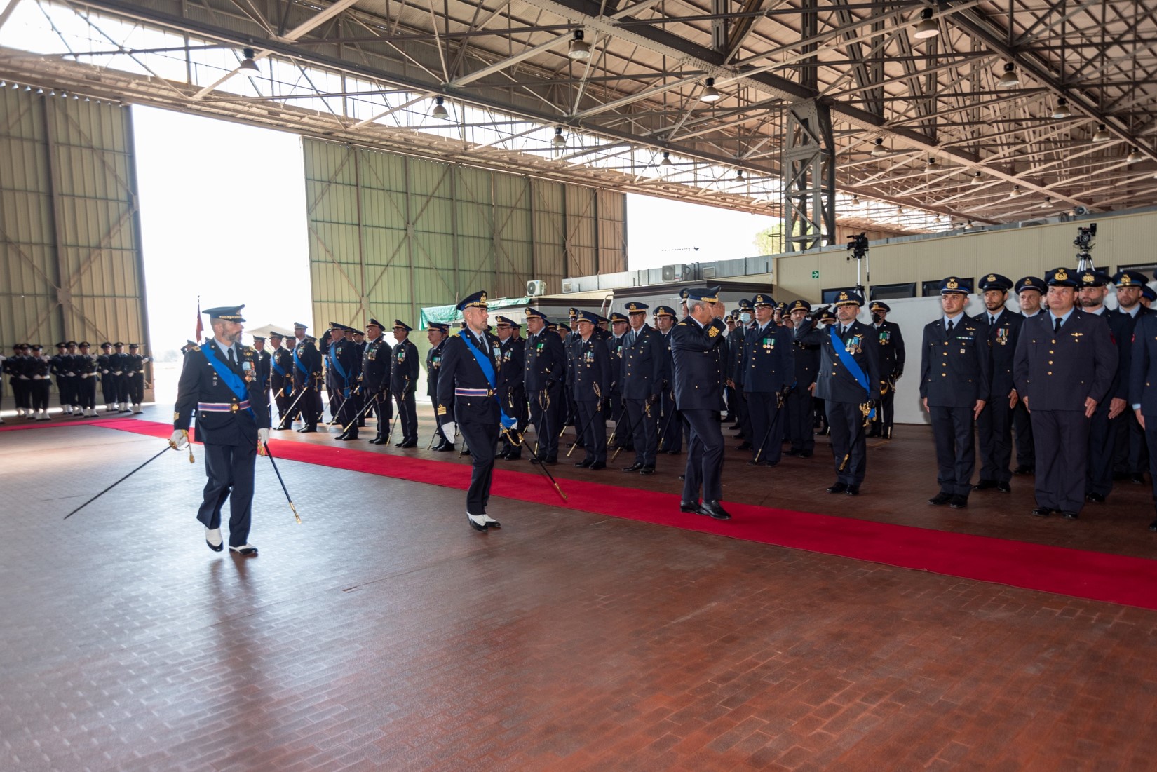Galleria 1 del post: Avvicendamento al vertice del 70° Stormo: il Colonnello Giuseppe Bellomo nuova guida della Scuola di Volo Pontina.