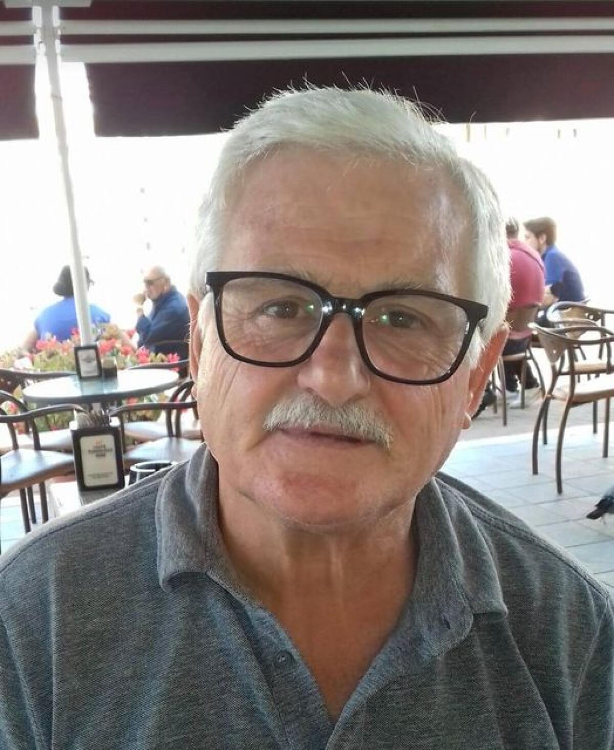 Aprilia - Oggi alle 16 i funerali di Giovanni Vittoriano. Il Sindaco Terra: "Non solo un instancabile professionista, ma un cittadino attivo" - 