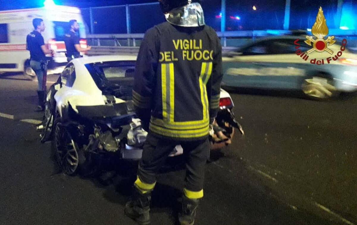 Incidente la notte scorsa sul Raccordo Anulare: una persona in codice rosso. Intervengono i vigili del fuoco di Frascati. - 