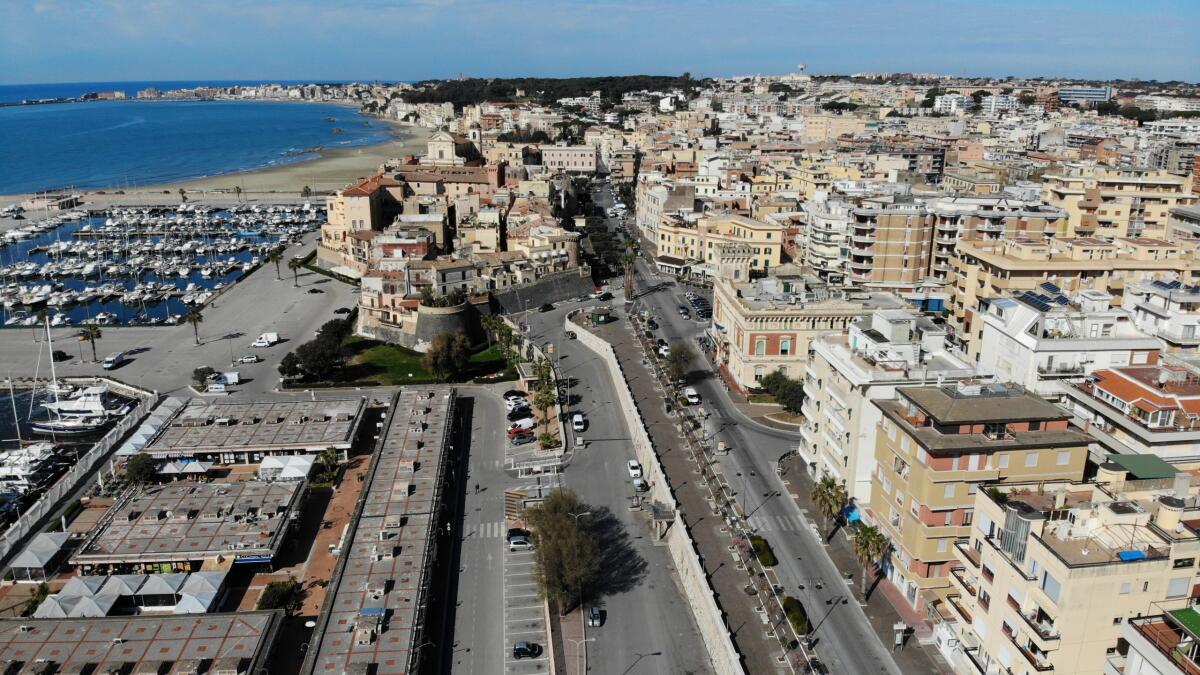 A Nettuno al via le iscrizioni per il servizio mensa e per il trasporto scolastico. - 