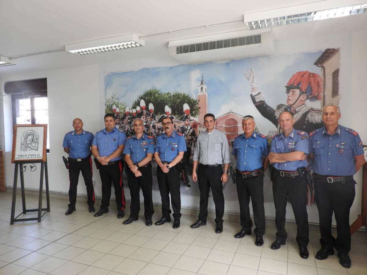 Il Comando Reparto Territoriale dei Carabinieri di Aprilia incontra il nuovo Cappellano Militare Don Eugenio Campini. - 