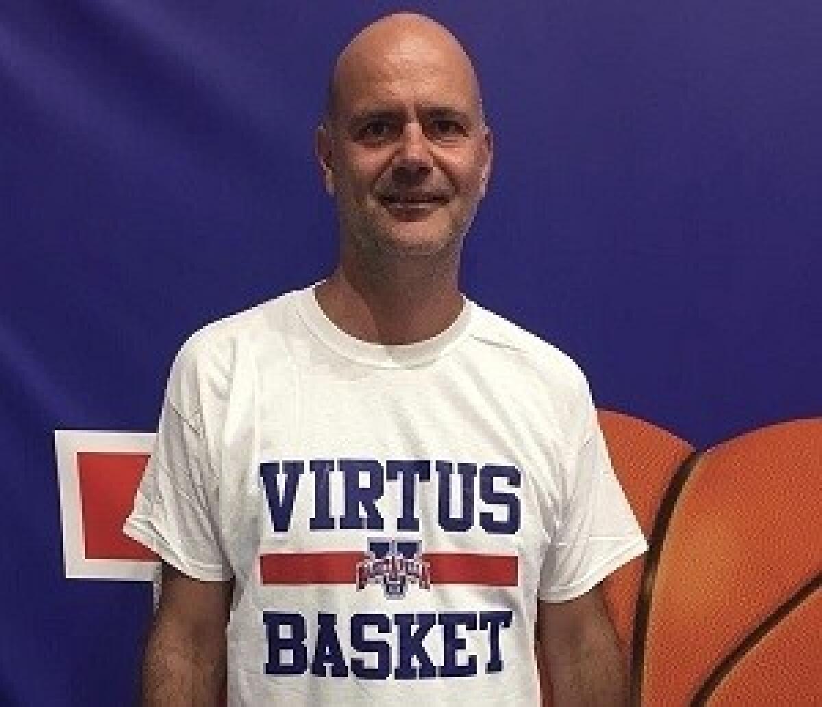 Coach Pierpaolo D’Alessio per la formazione femminile di serie B della Virtus Basket Aprilia - 