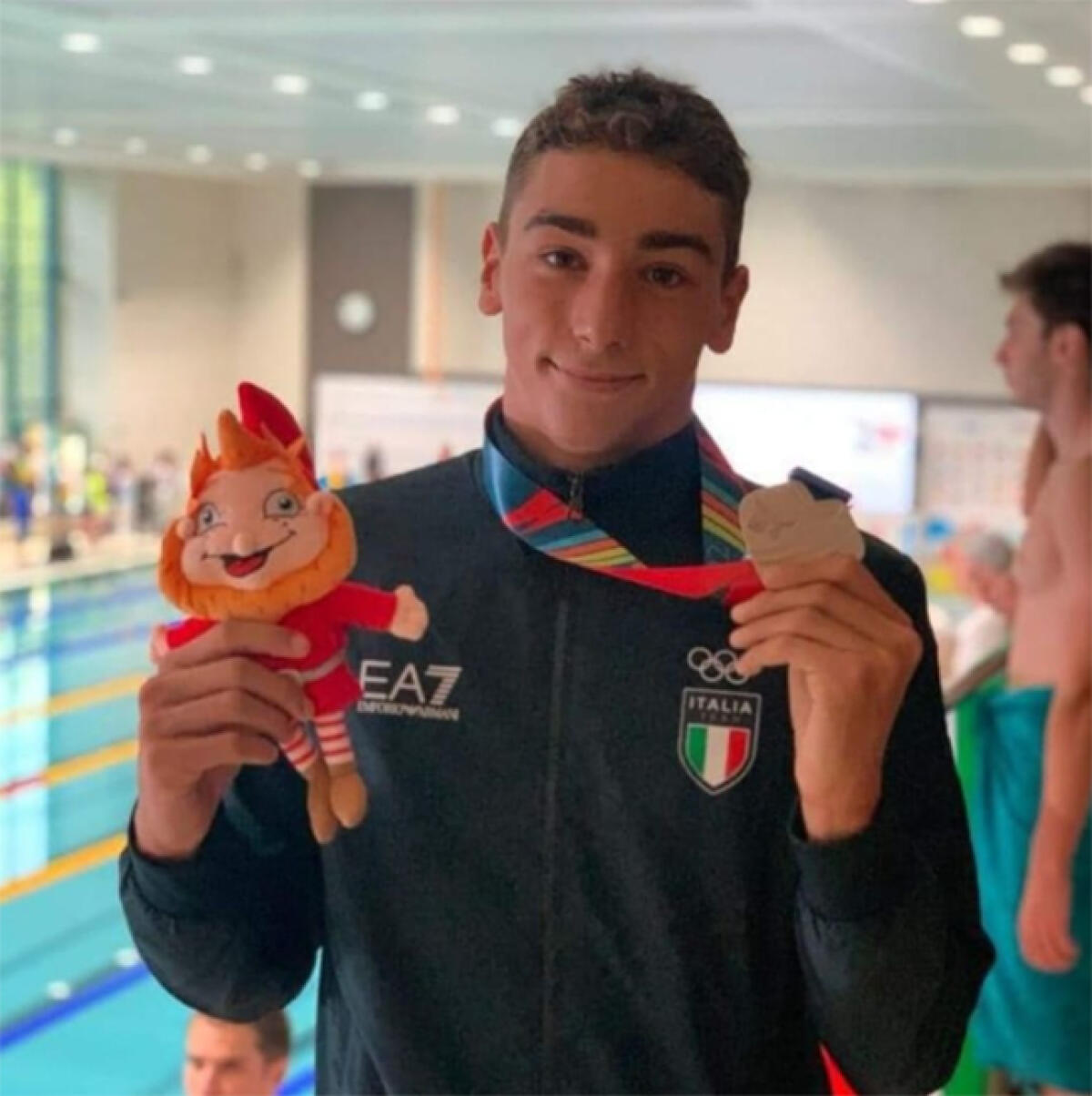 L’atleta di nuoto di Aprilia, Daniele Del Signore, della Rari Nantes, vice campione europeo! Medaglia d’argento all’European Youth Olympic Festival 2022. - 