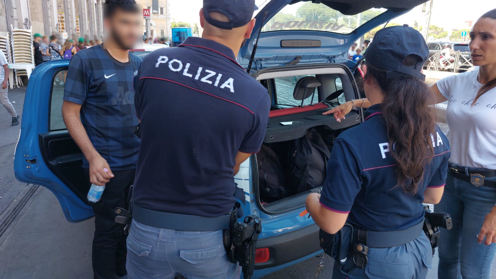 Galleria 1 del post: Nuovo servizio interforze ad “Alto Impatto” nell’area della Stazione Termini, a Roma: elevate oltre 1.100 euro di sanzioni amministrative. 