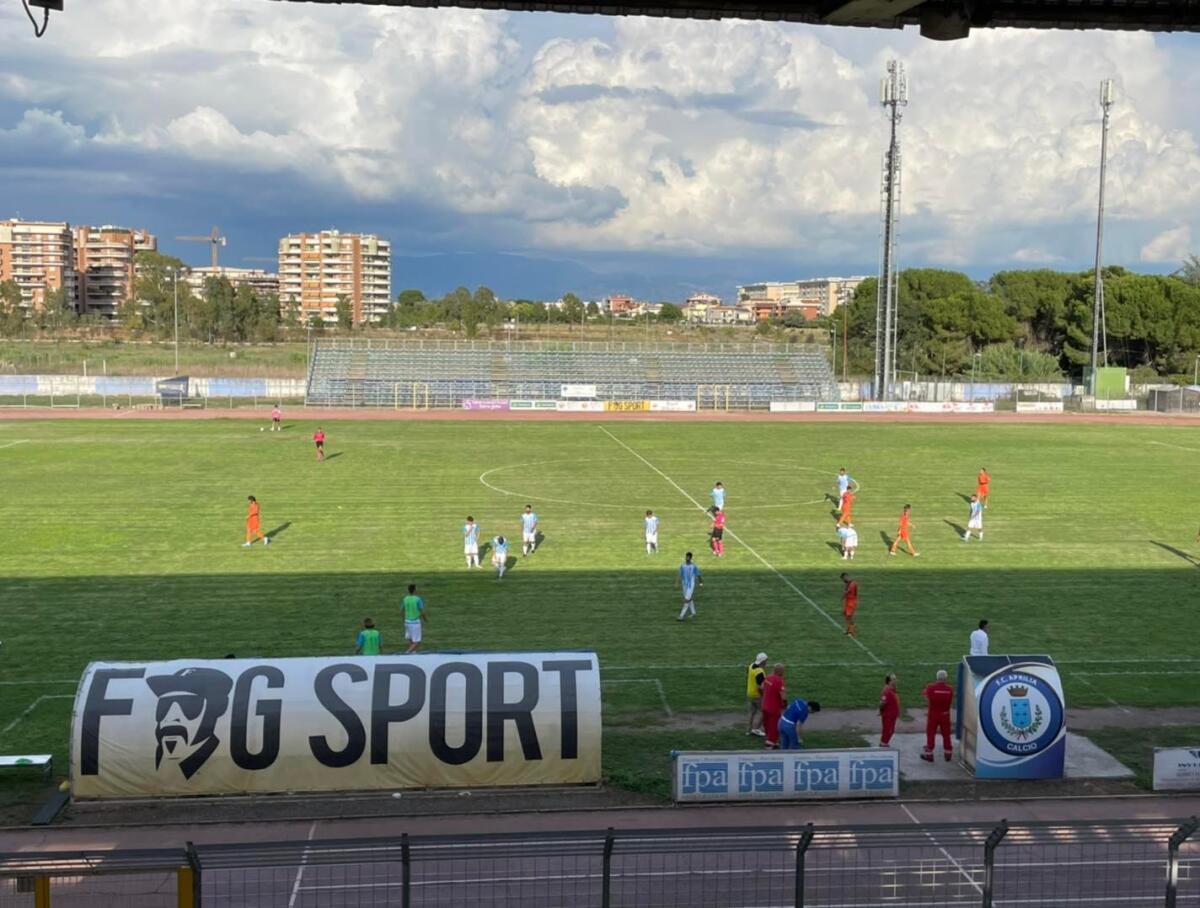 Coppa Italia di serie D. L’Aprilia Calcio parte male: finisce 1-3 la gara al “Quinto Ricci” contro la Roma City. Esordio in panchina per mister Centioni. - 