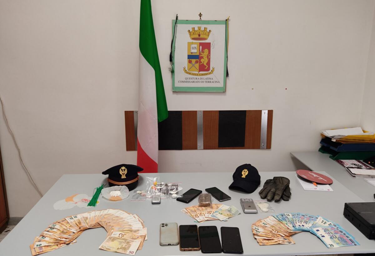 La Polizia esegue due arresti per droga a Terracina alla vigilia del ponte di Ferragosto. - 