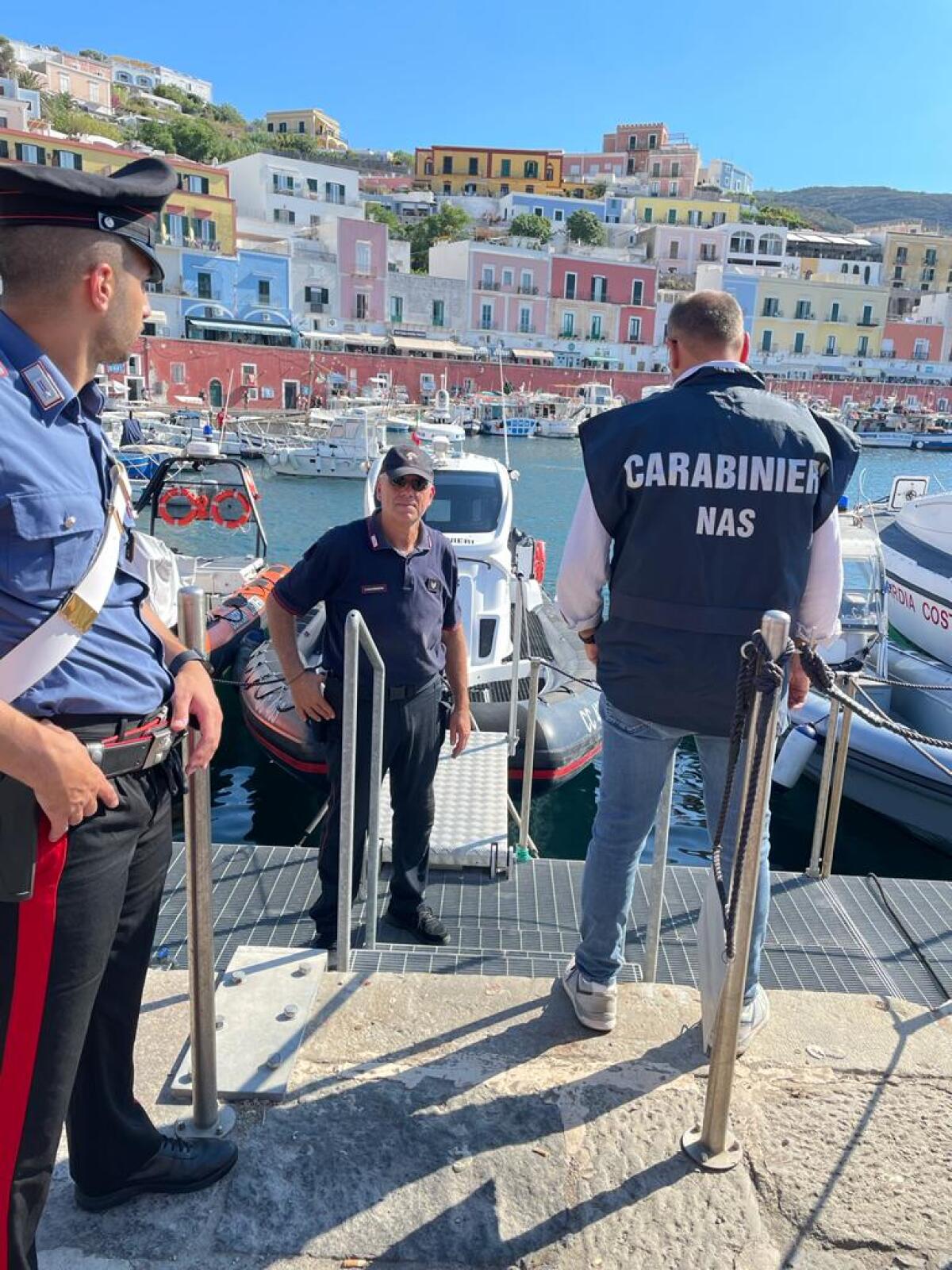 Controlli sulle isole: i Nas a Ponza e Ventotene (video) - 