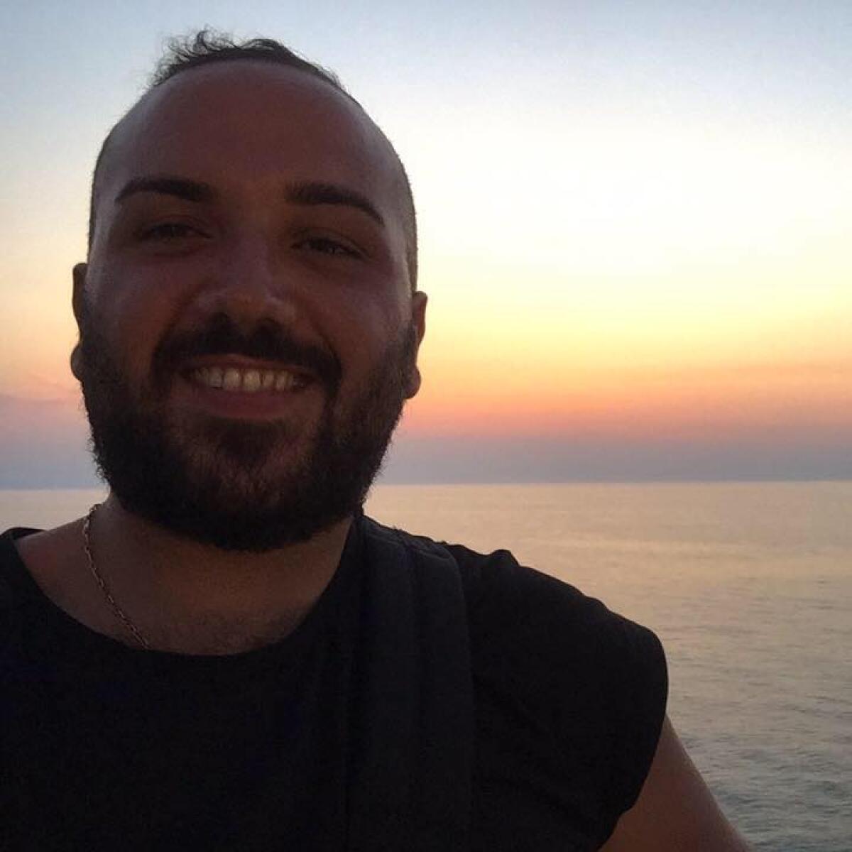 Tuffo fatale in piscina a Formia: muore il 32enne di Minturno Arcangelo Moscaritolo. - 