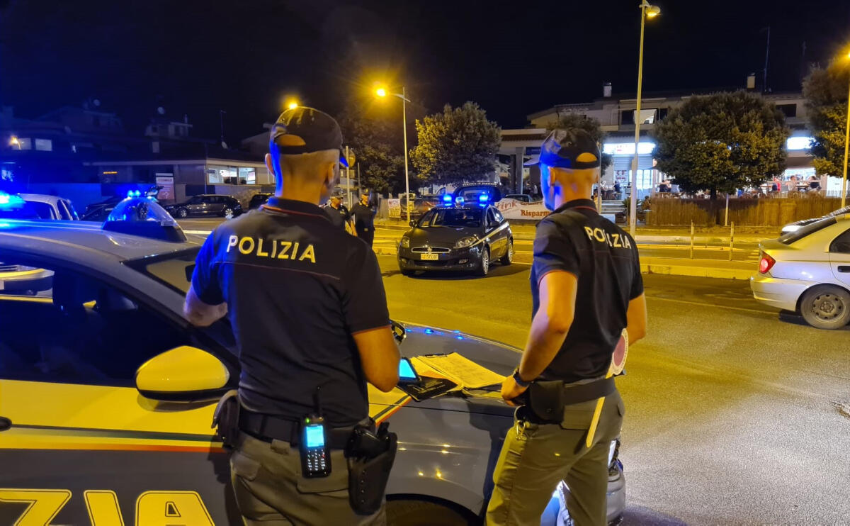 Controlli della Questura di Roma nelle zone della movida della provincia, anche ad Anzio a Nettuno. - 