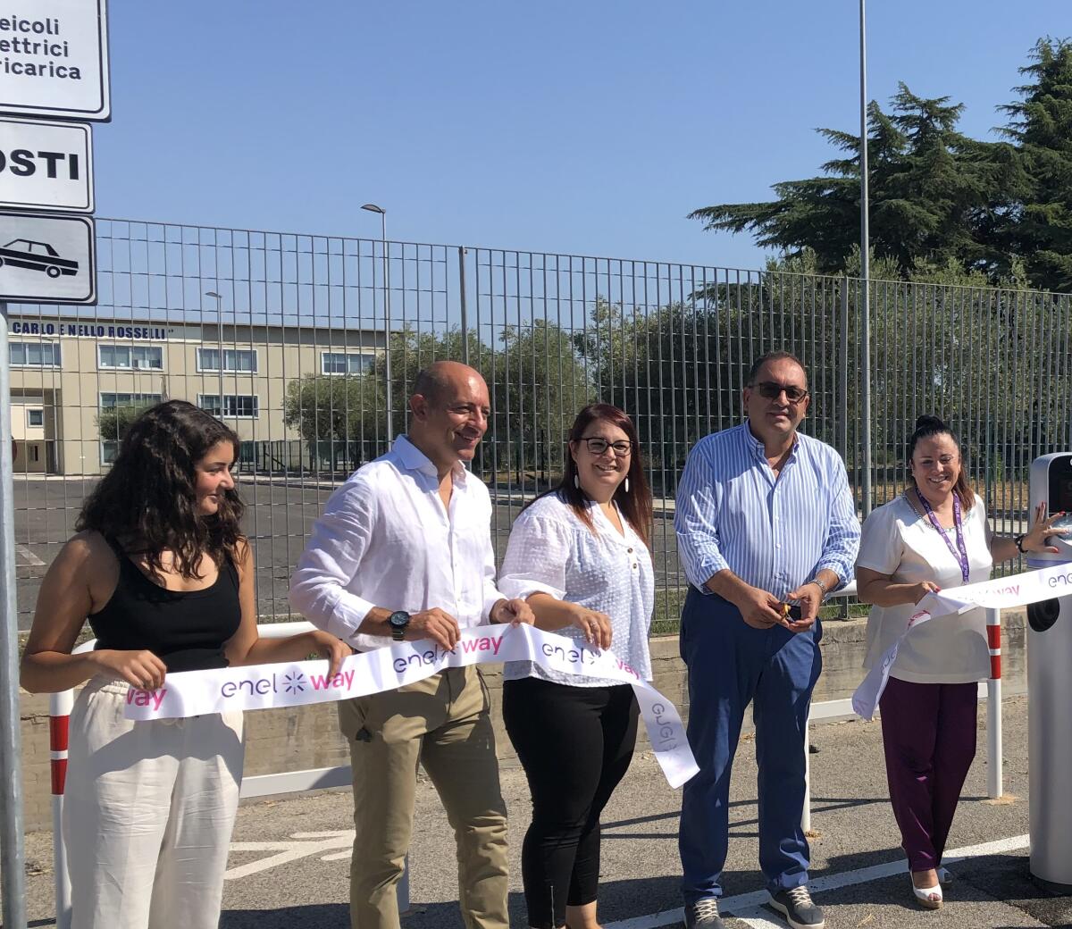 Sogno green ad Aprilia. Inaugurate 4 nuove stazioni per la ricarica di veicoli elettrici - 