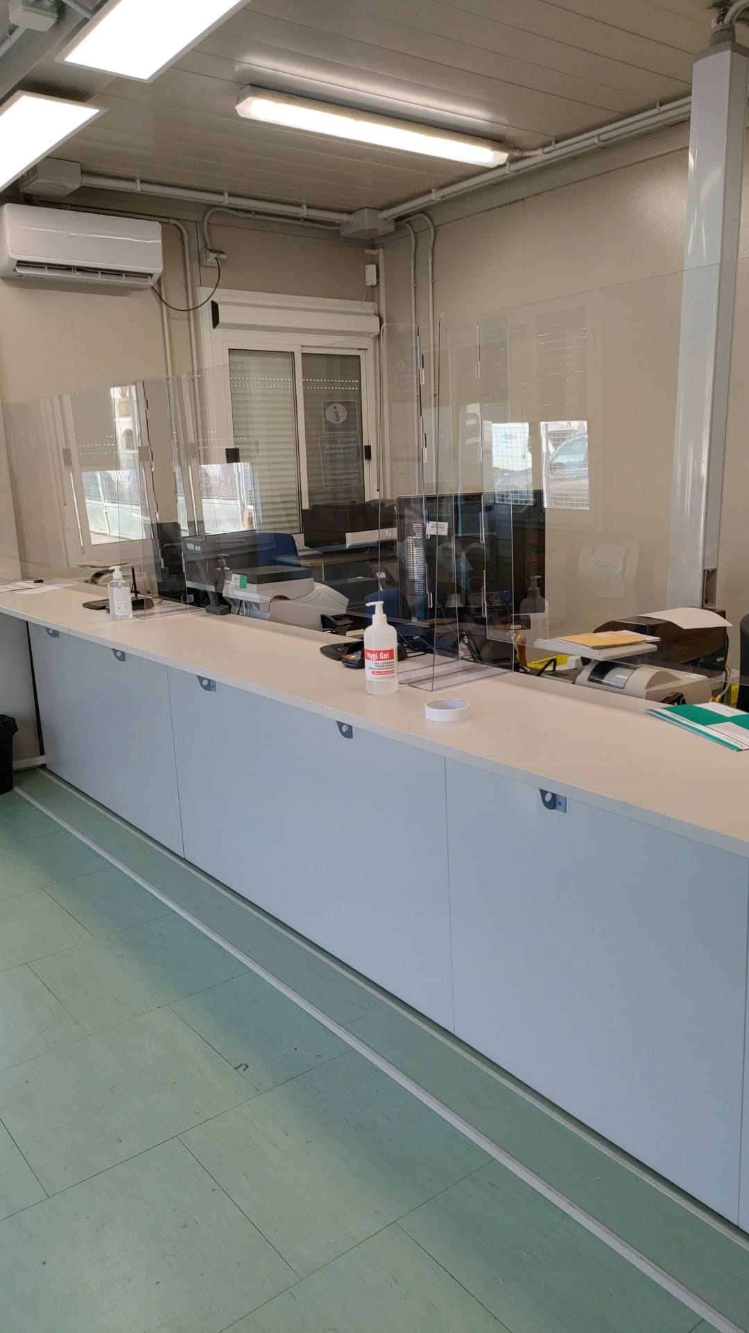 l'ufficio postale centrale di San Felice Circeo