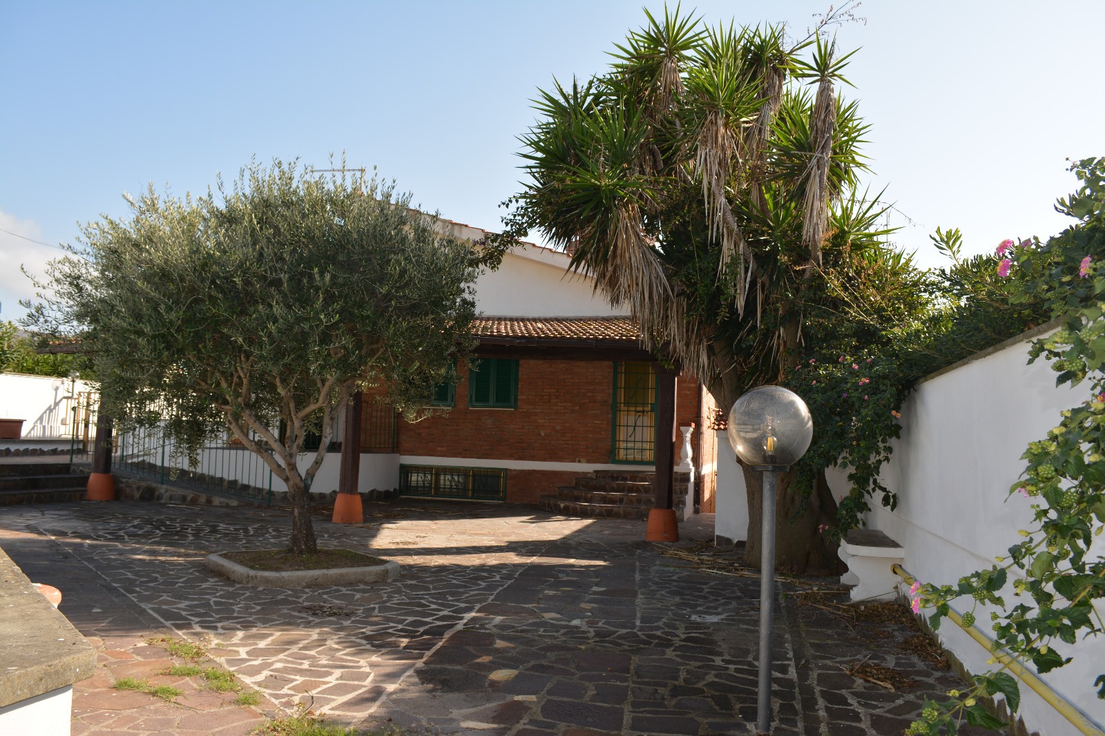 il complesso Villaggio Tognazzi