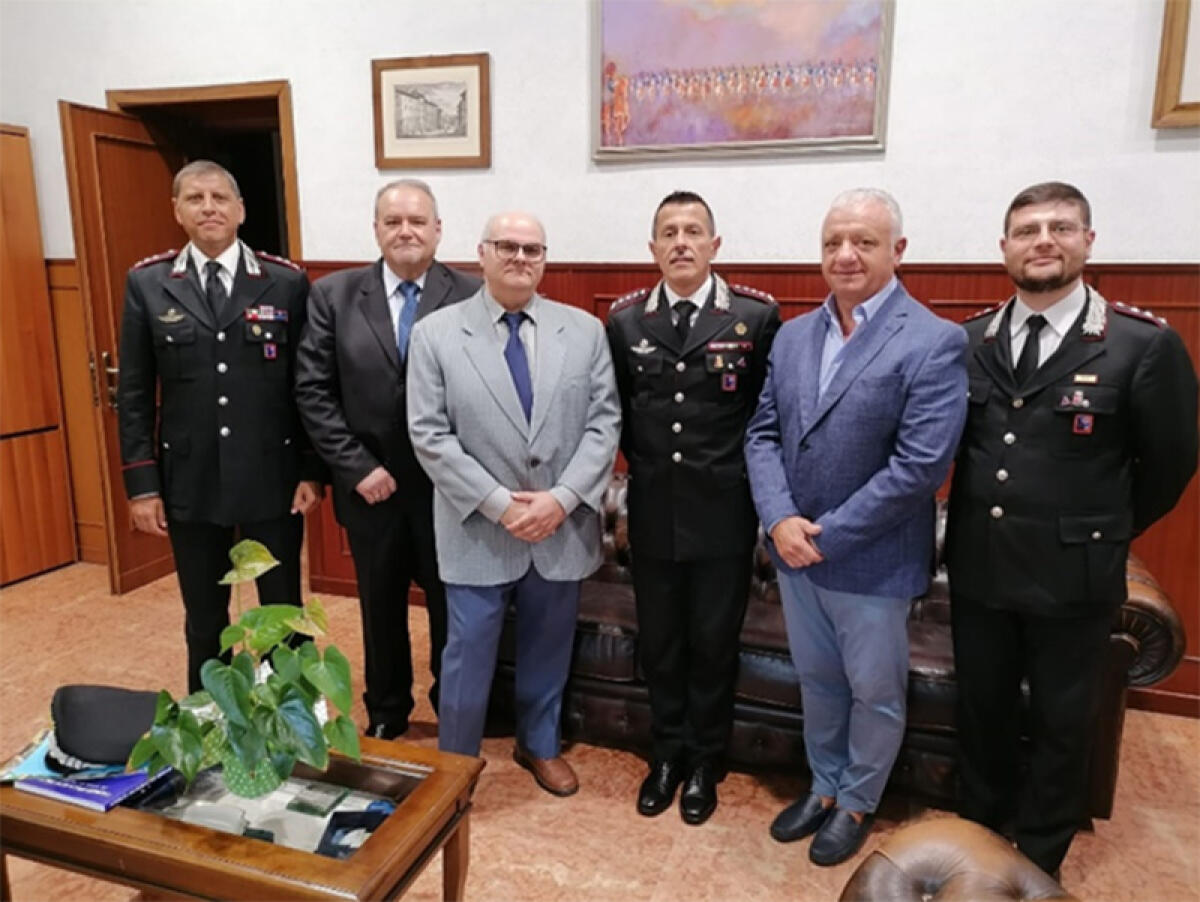 Tre sottufficiali dell’Arma dei Carabinieri di Latina in congedo: il saluto del Comandante Provinciale, il Colonnello D’Aloia. - 