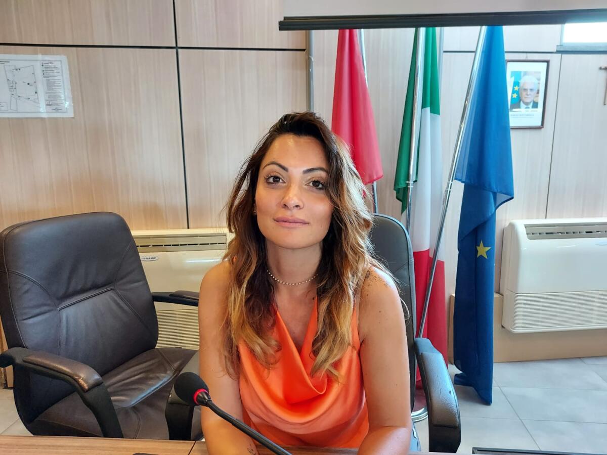 Intervento di manutenzione del Consorzio di Bonifica presso il fosso della Favorita a Tor San Lorenzo ad Ardea. - 