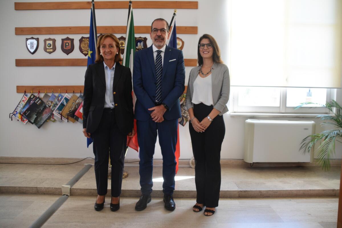 Si sono insediate in Comune a Pomezia le sub Commissarie  Alessandra Pascarella  e Laura Mattiucci. - 