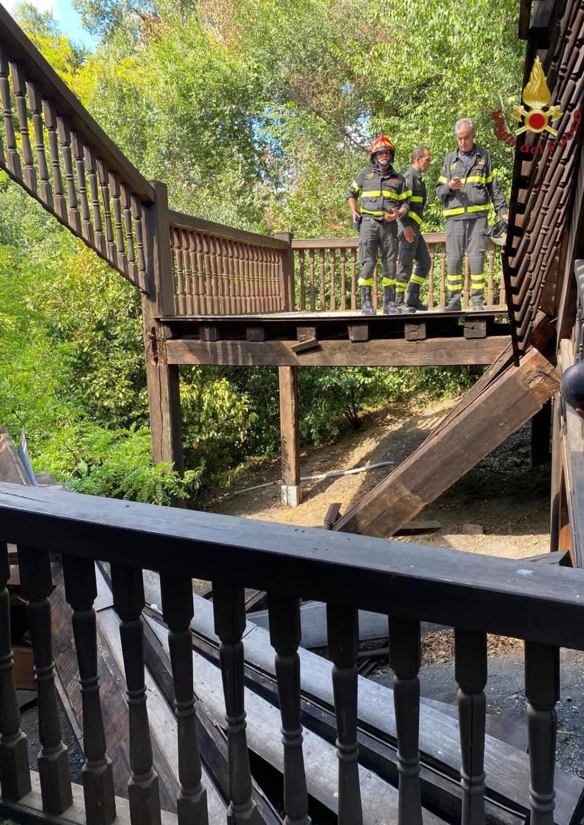 Tutti illesi gli studenti del Liceo Majorana di Latina che  erano al Globe Theatre al momento del crollo. - 