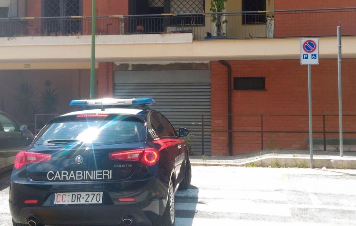 “Voglio solo parlare”, poi l'aggressione e la fuga con l’auto della sua ex compagna. I Carabinieri di Frascati arrestano un 30enne. - 